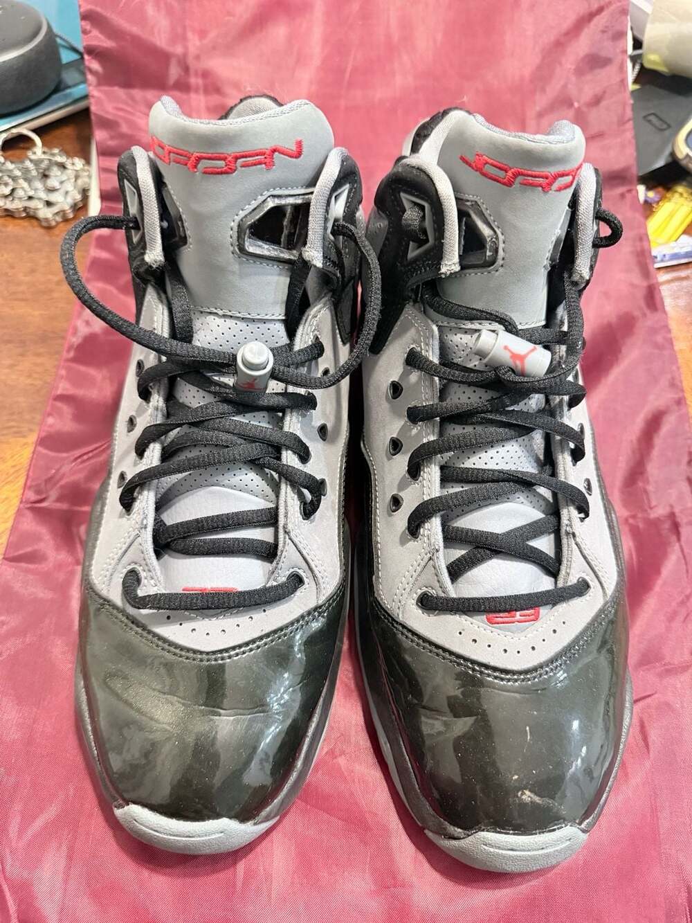 Nike Air Jordan B'Loyal Basketball Shoes Sz 10 CQ9449-001 Black/University Red